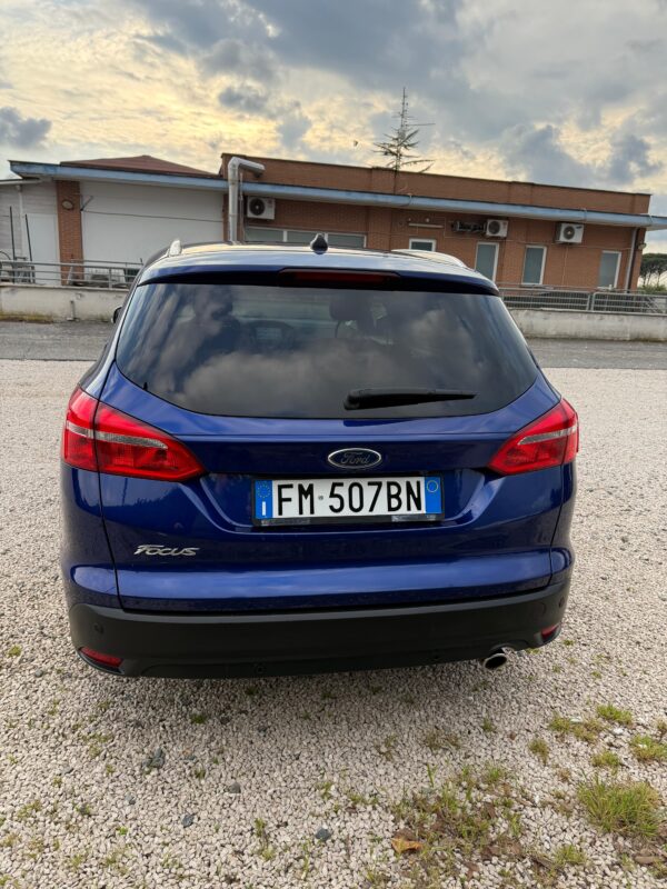 Ford Focus - immagine 6